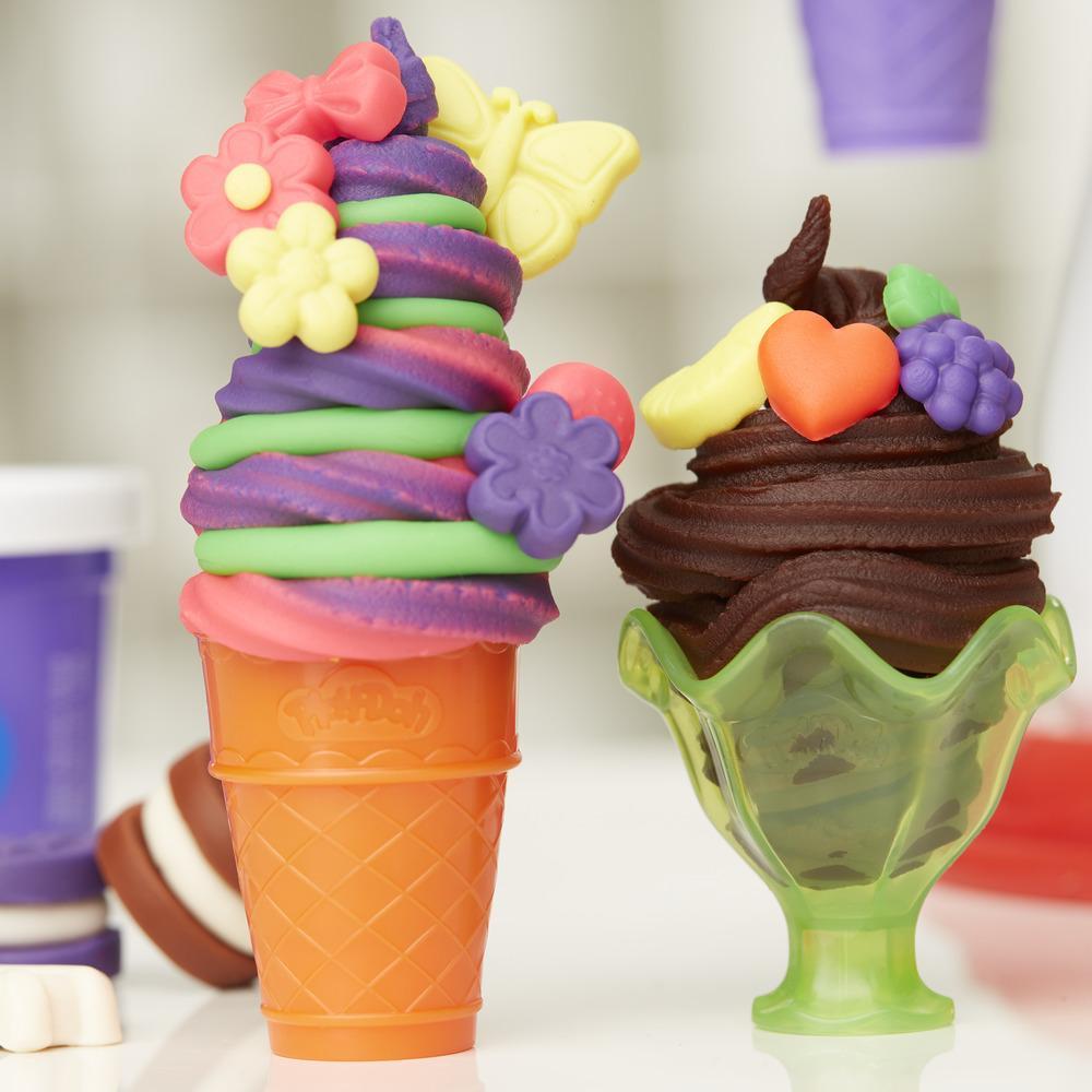 Koop Play Doh Ultimate Swirl Ice Cream Maker (E1935) Koop Play Doh Ultimate Swirl Ice Cream Maker (E1935)