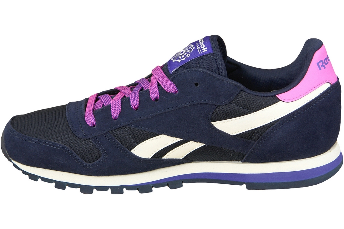 navy blue reebok shoes