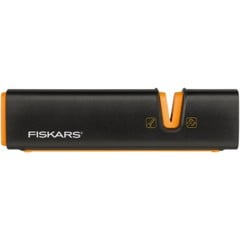 Fiskars - XSharp Axe & Knife Sharpener