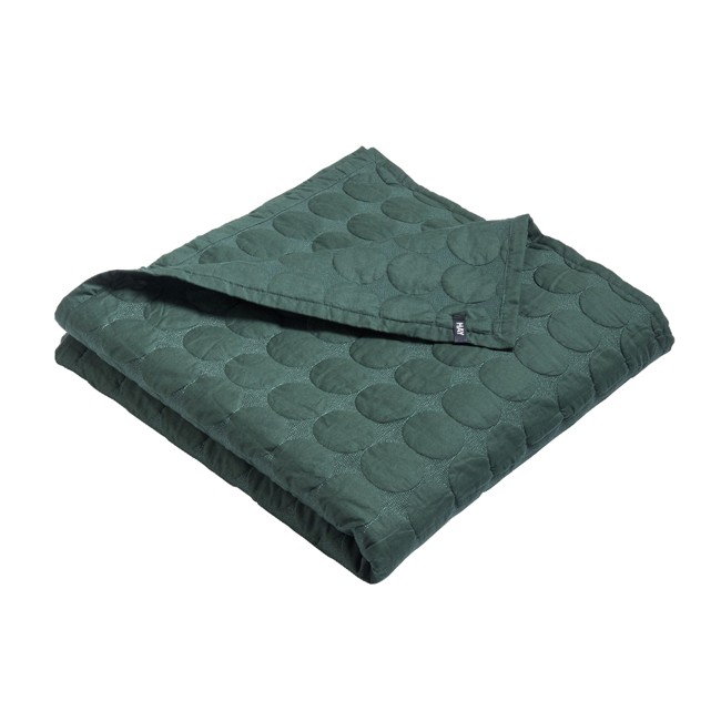 HAY - Mega Dot sengetæppe 235 x 245 cm - Mørk grønn