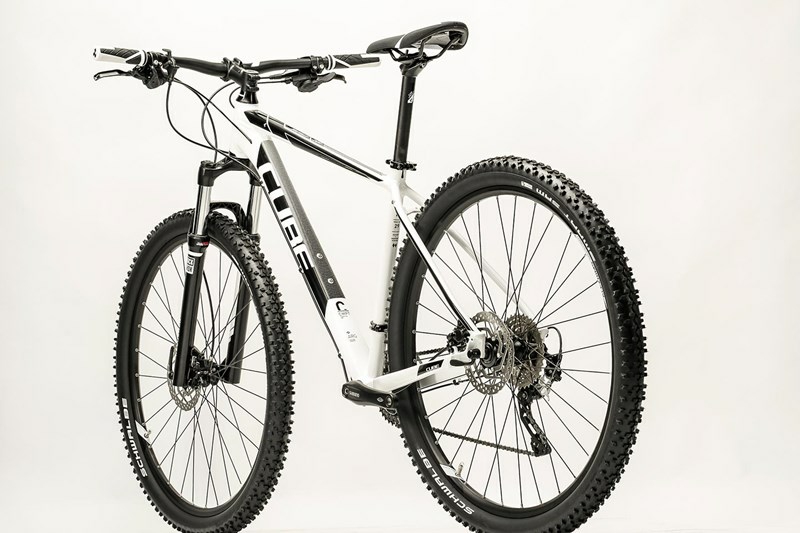 cube attention mountain bike