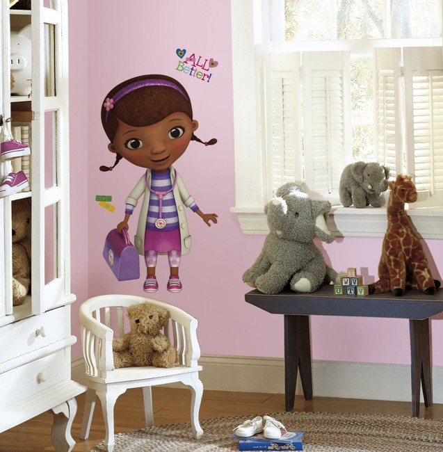 Roommates - Doc McStuffins, Giant Wallstickers (RMK2283GM)