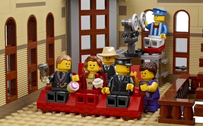 lego modular cinema